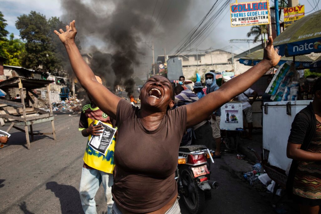 Tragedi Keuangan di Haiti, Skema Investasi Piramida Ambruk